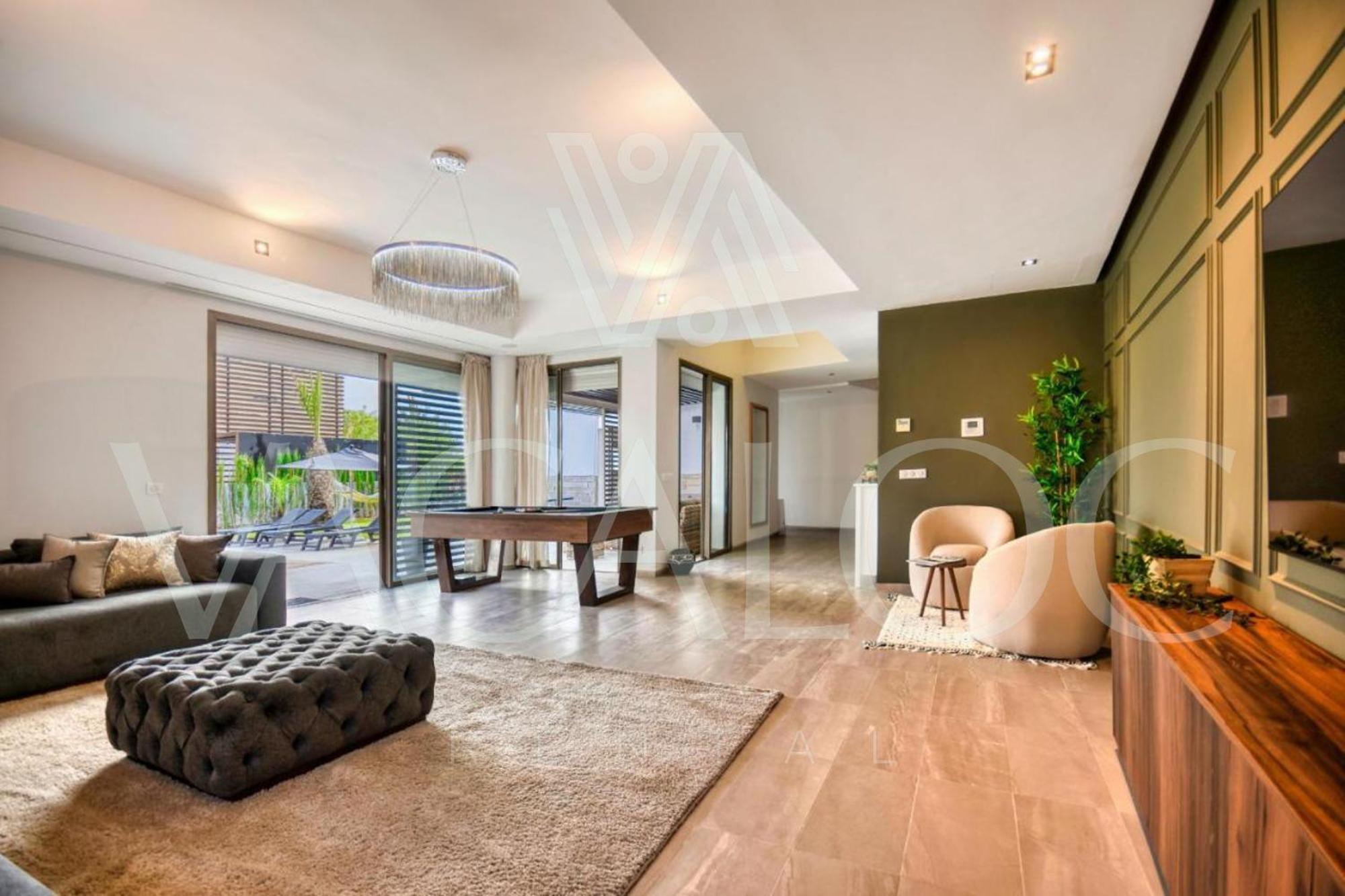 Theme - - Luxury - 10 Px Villa *